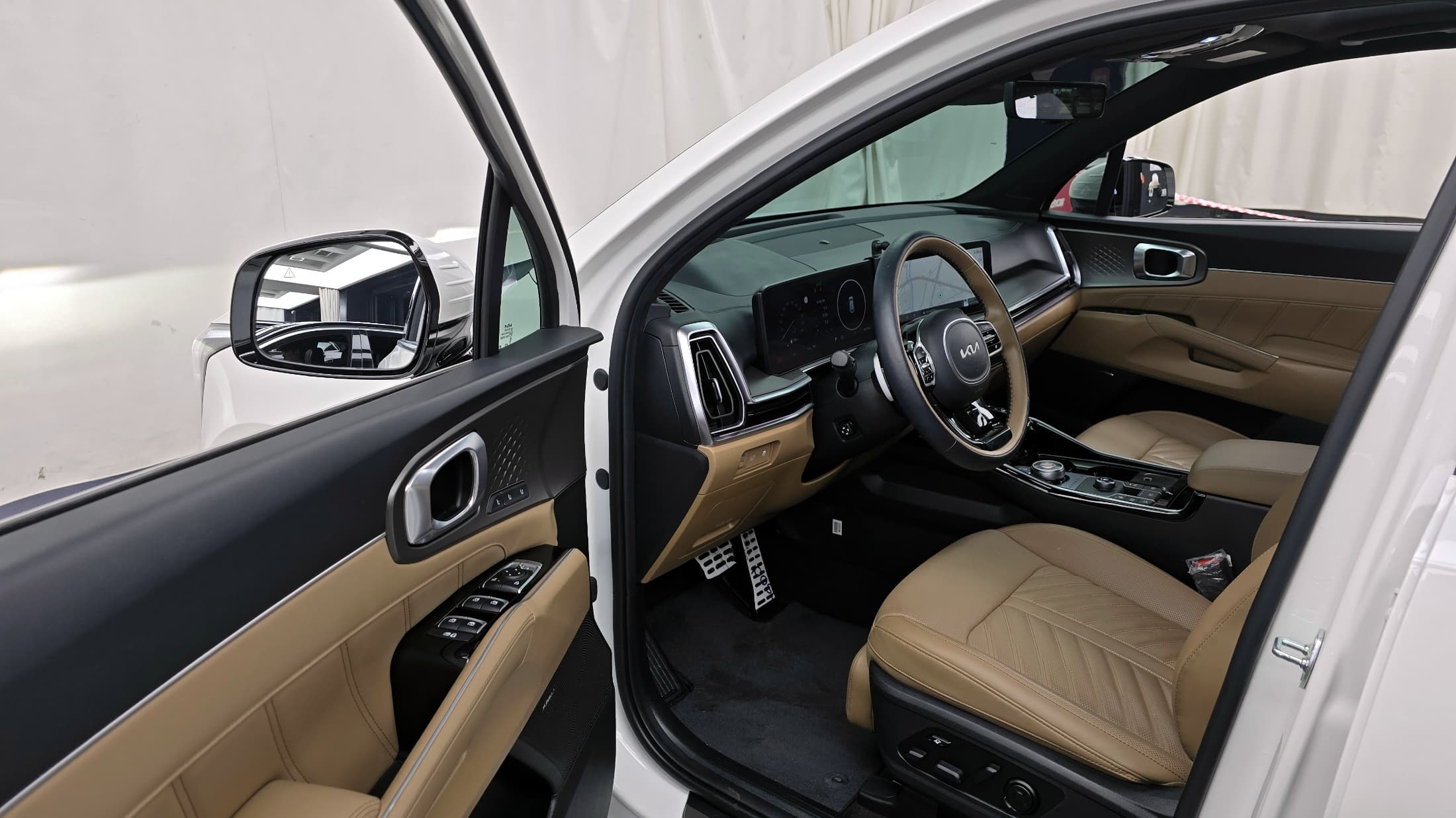 Kia Sorento — фото 10