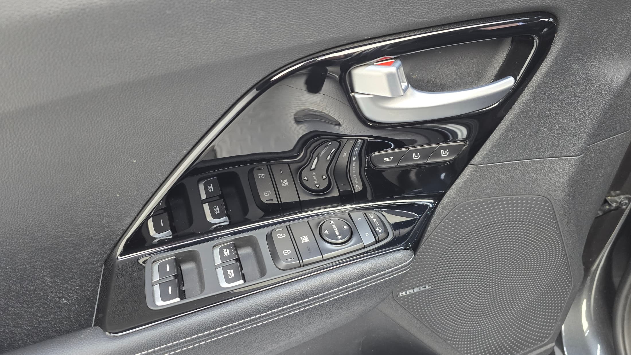 Kia Sportage — фото 17