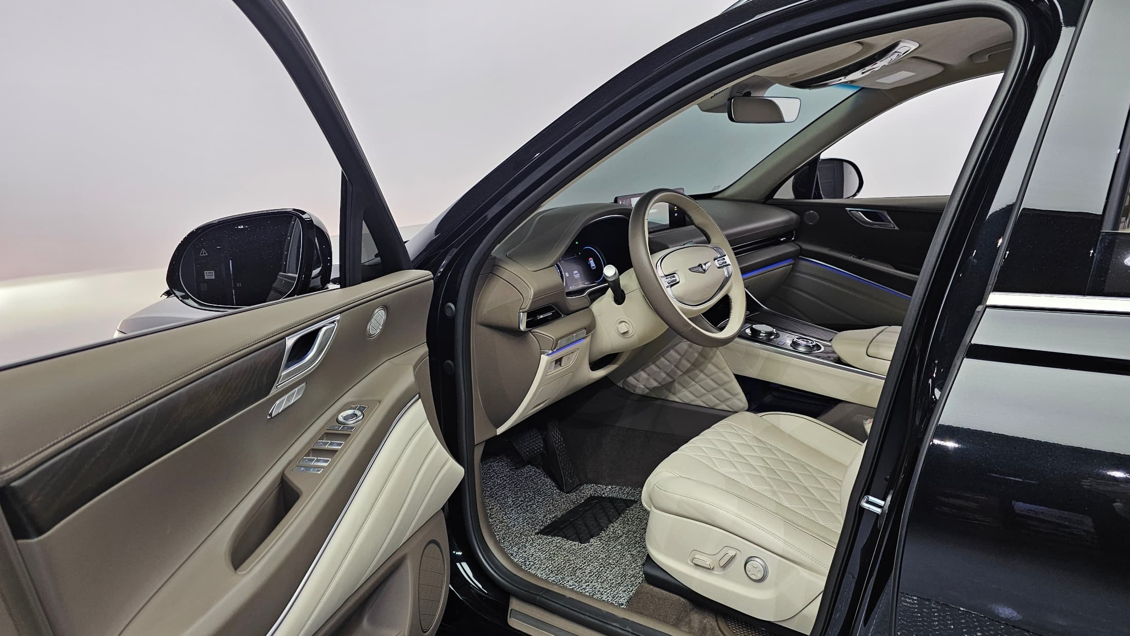 Genesis GV80 Coupe — фото 10