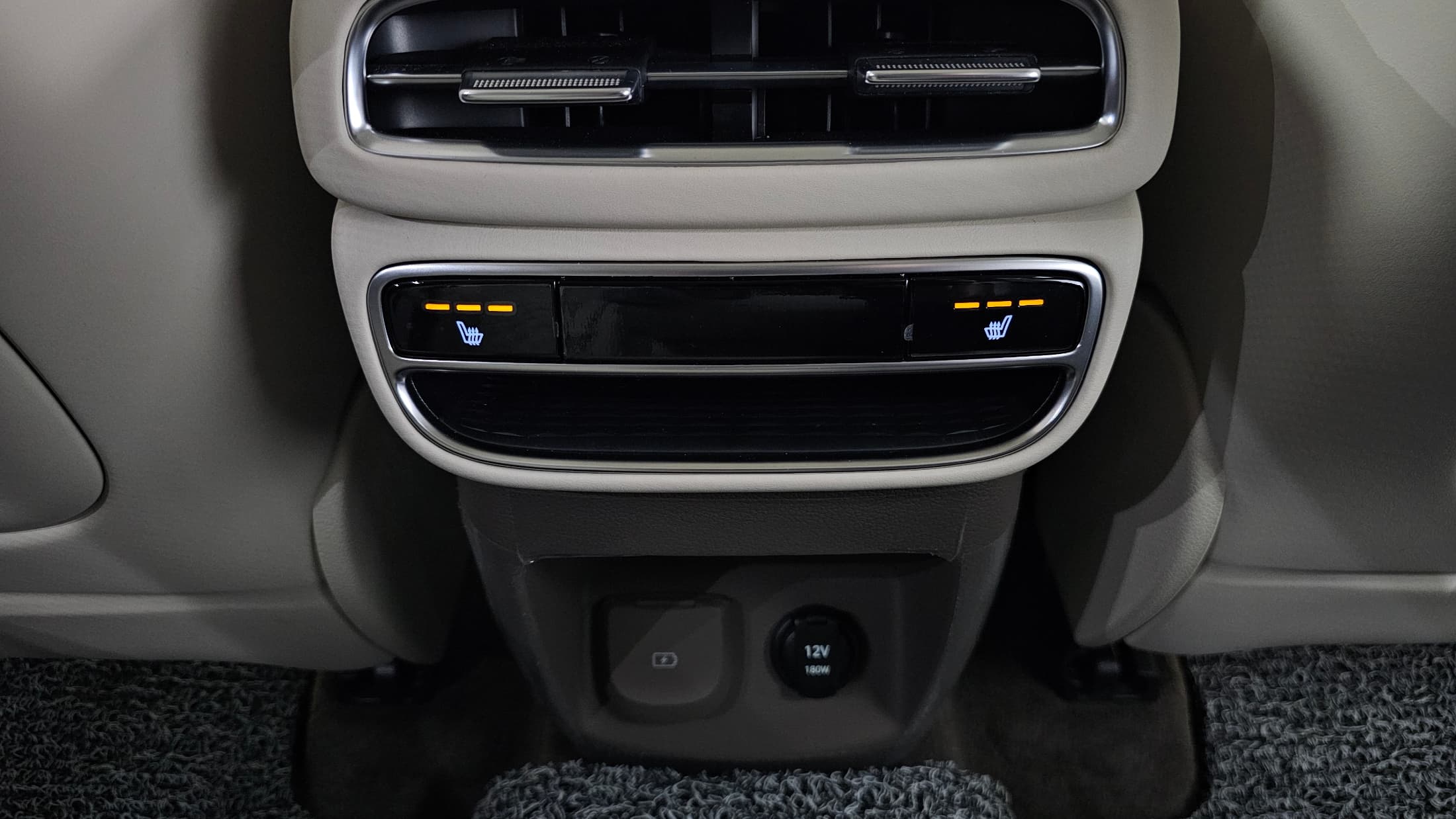 Genesis GV80 Coupe — фото 19