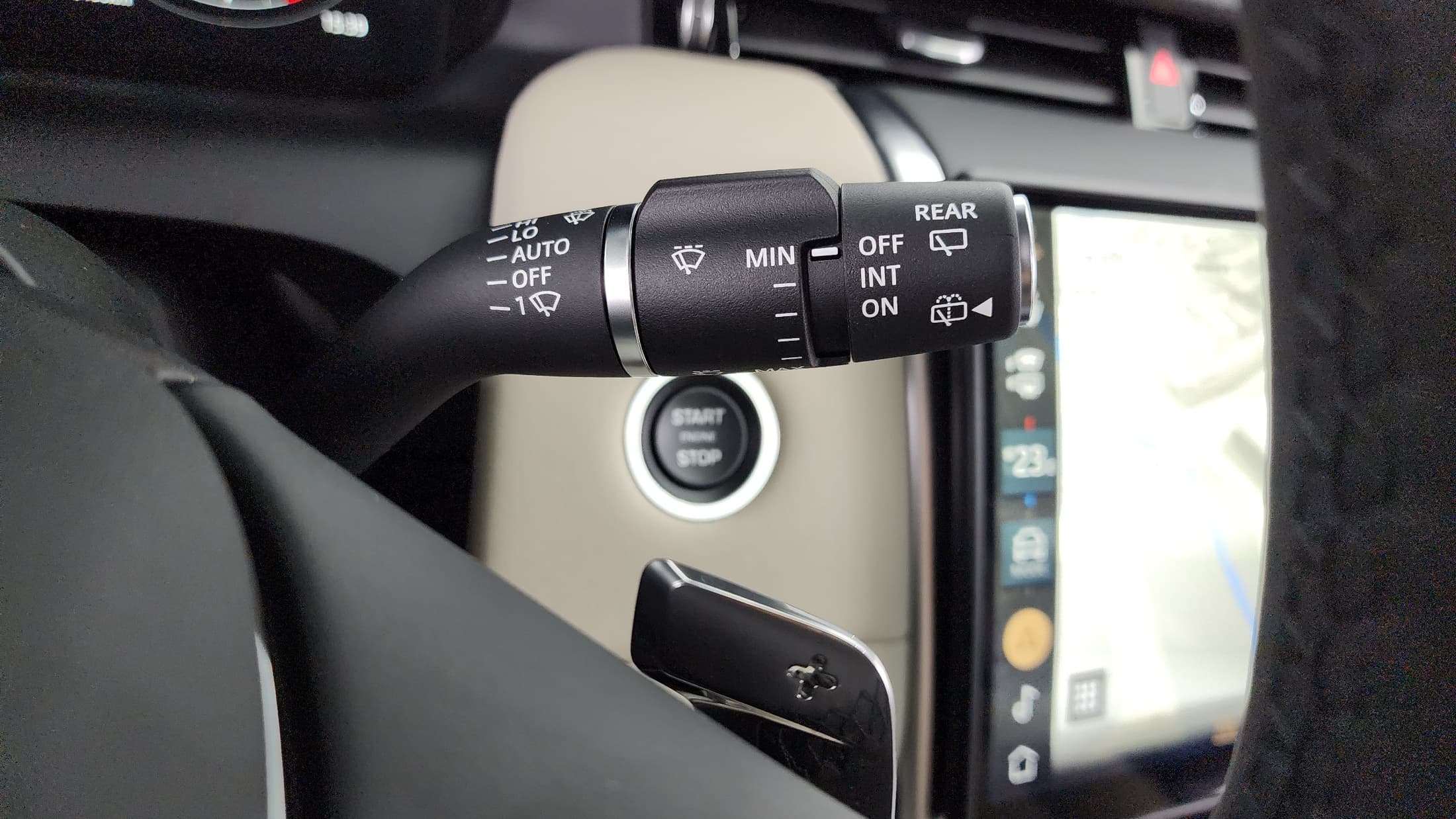 Land Rover Discovery Sport — фото 14