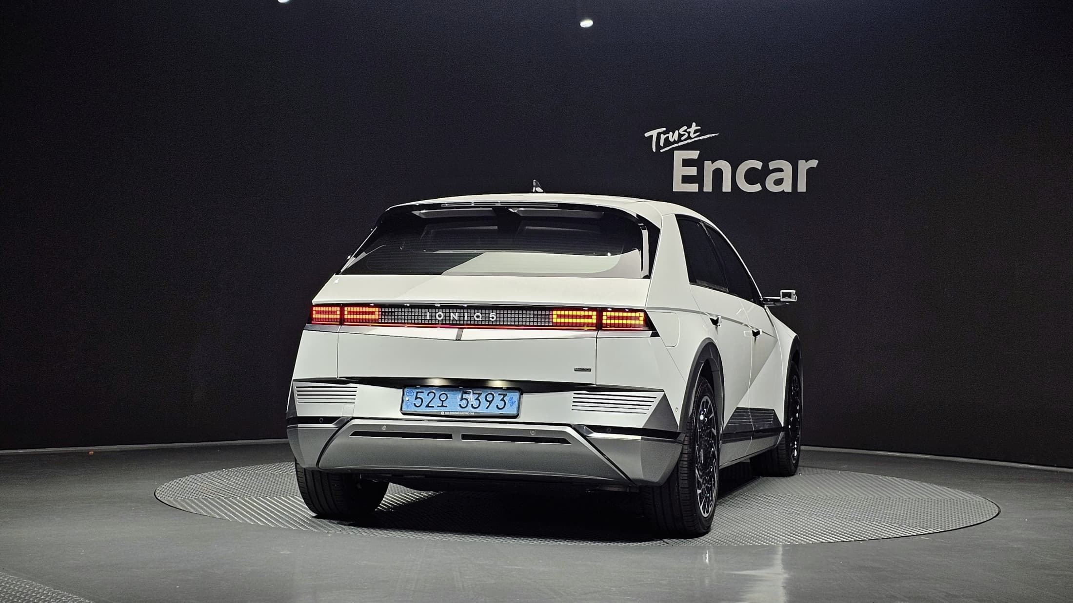 Hyundai IONIQ 5 — фото 4