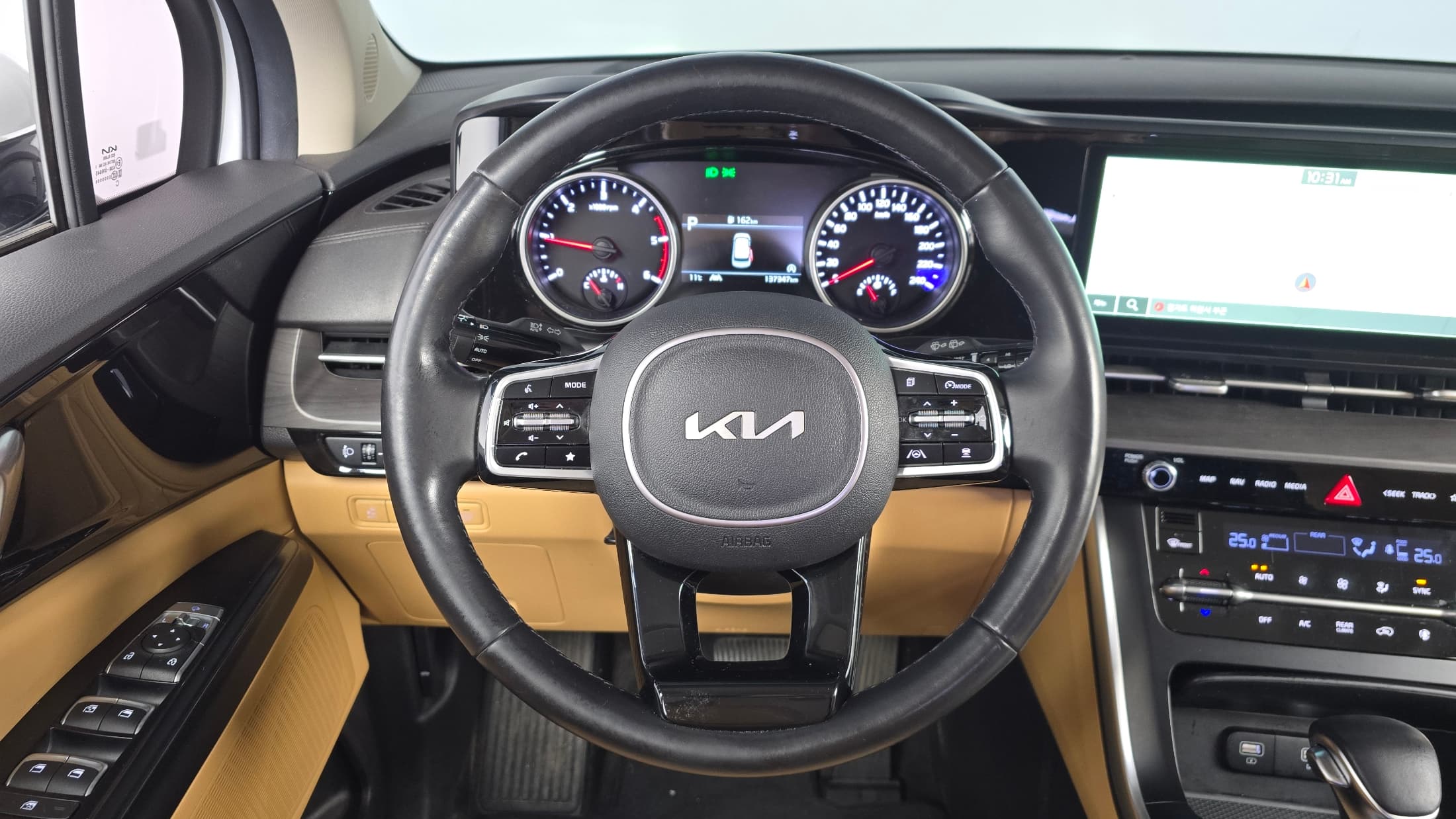 Kia Carnival — фото 13