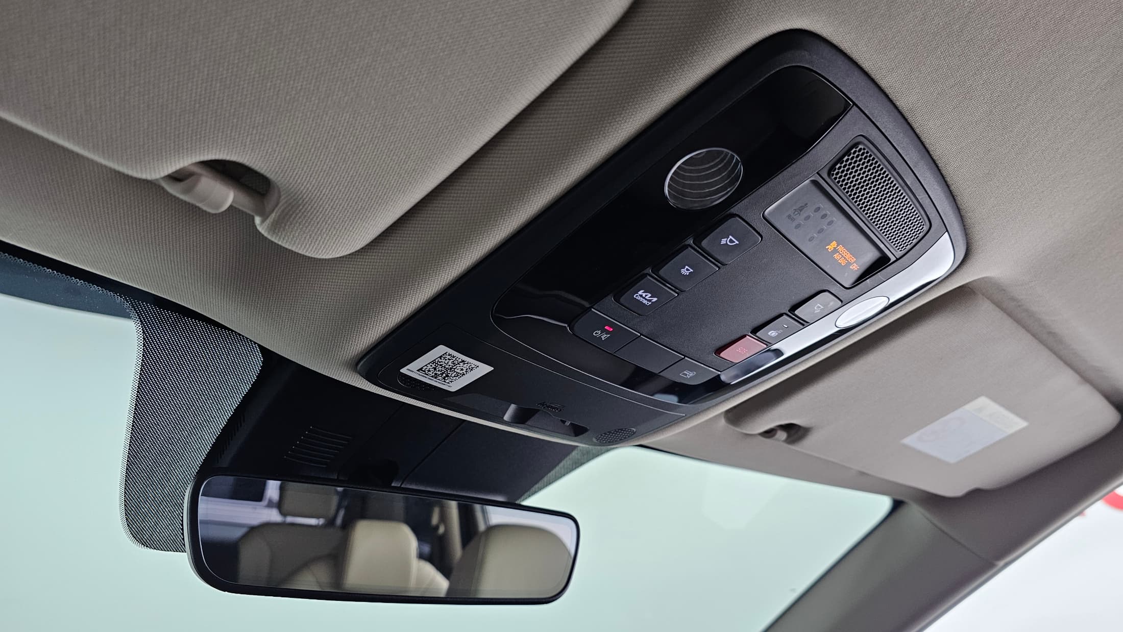 Kia Carnival — фото 17