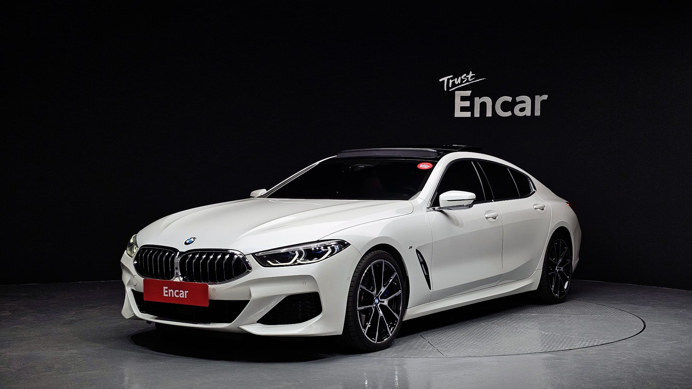BMW 8 серия