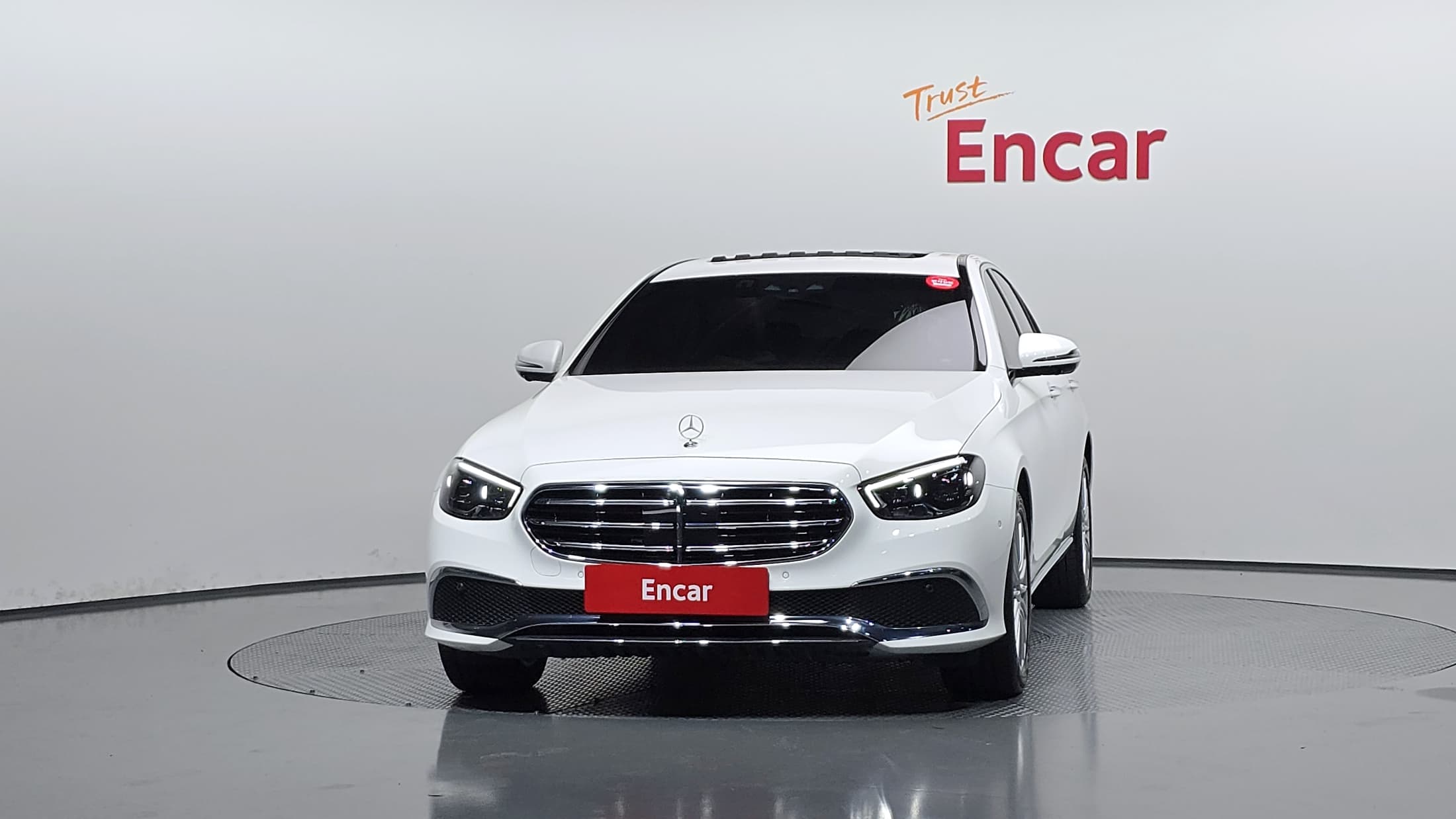Mercedes-Benz E-класс — фото 3