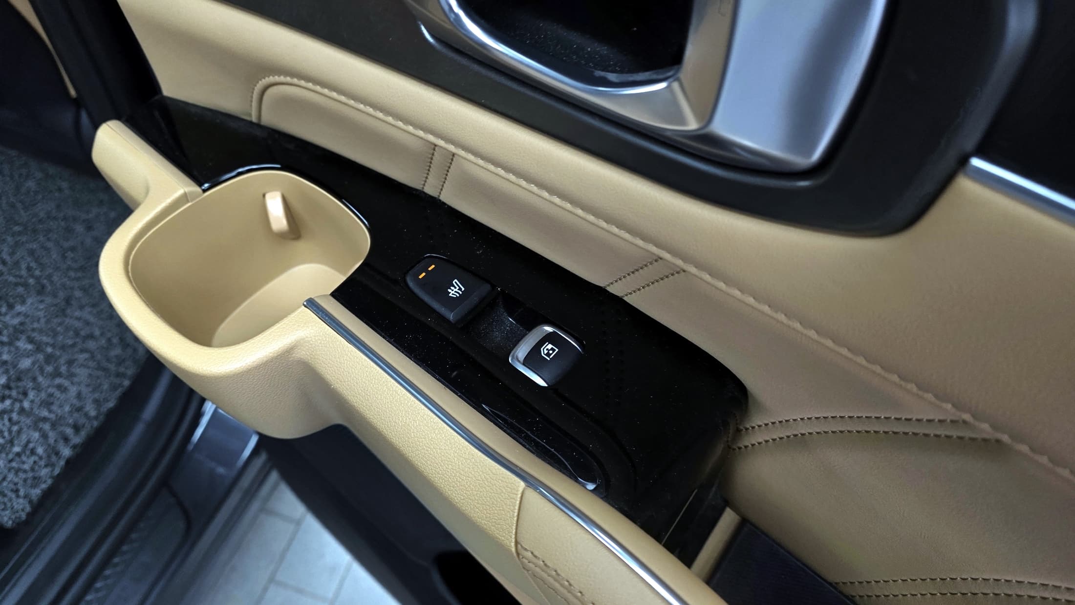 Kia Sorento — фото 19
