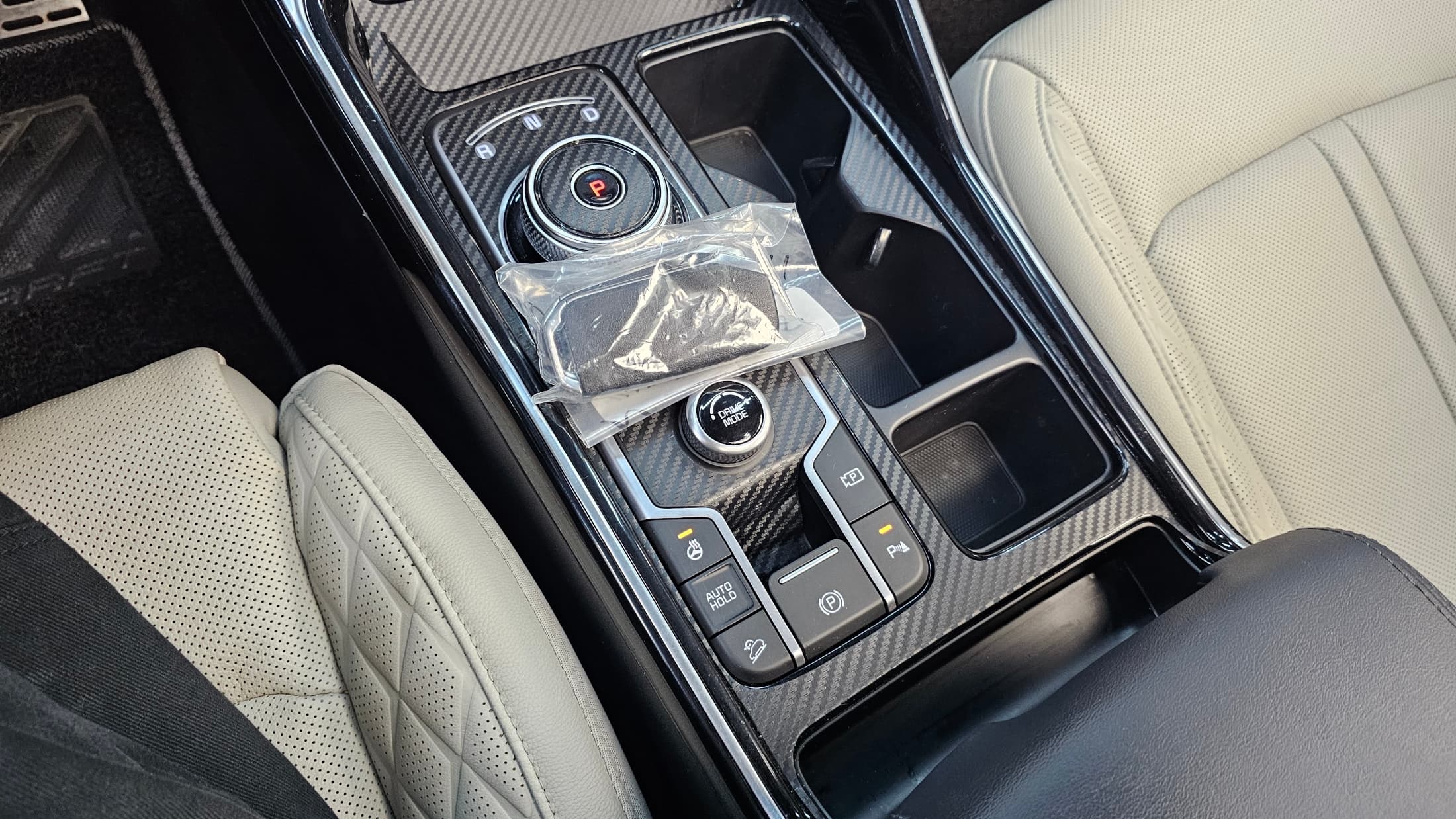 Kia Sorento — фото 9