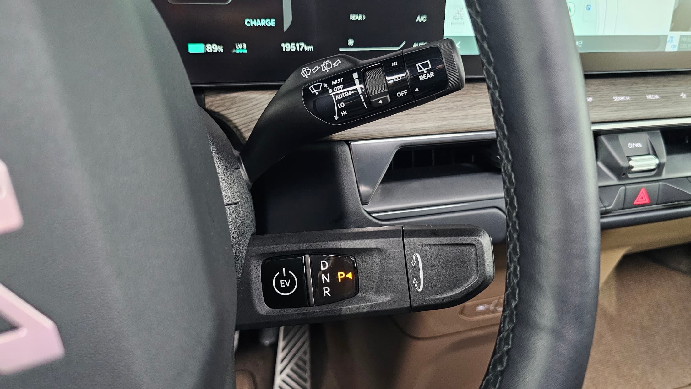 Kia EV9 — фото 9