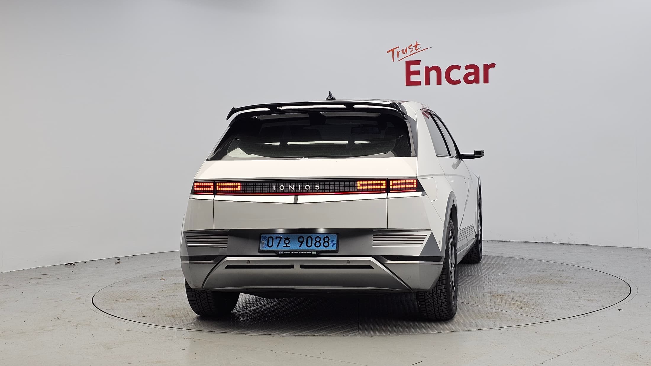 Hyundai IONIQ 5 — фото 4