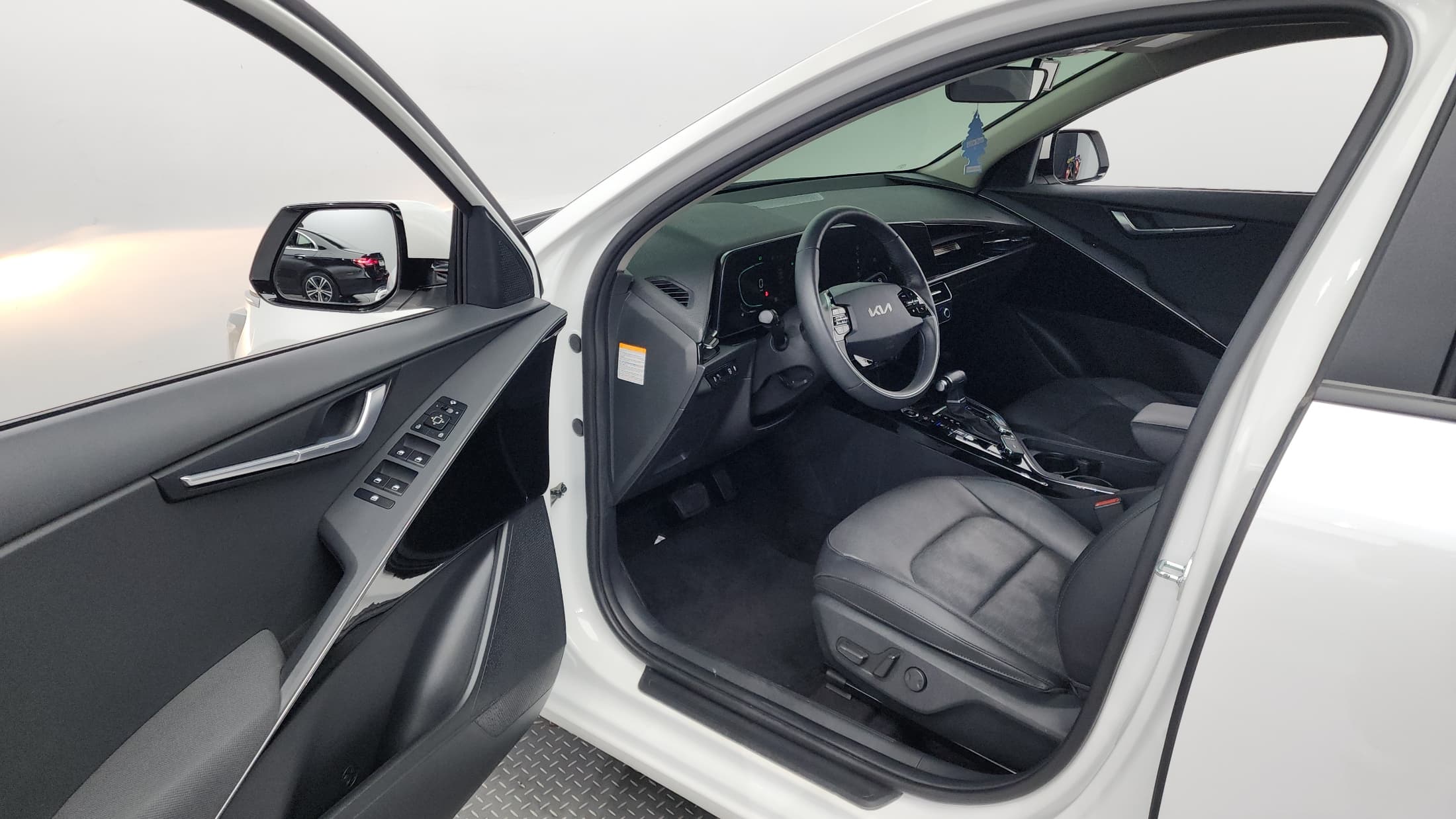 Kia Sportage — фото 10