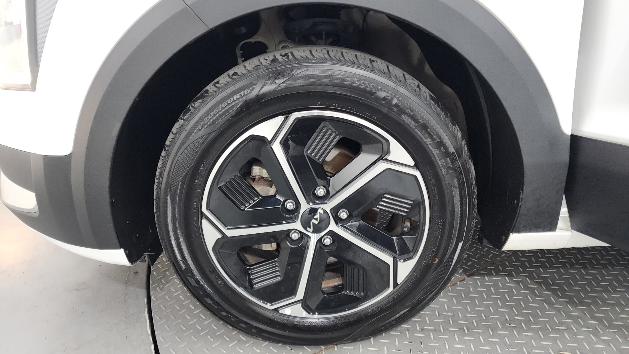 Kia Sportage — фото 5