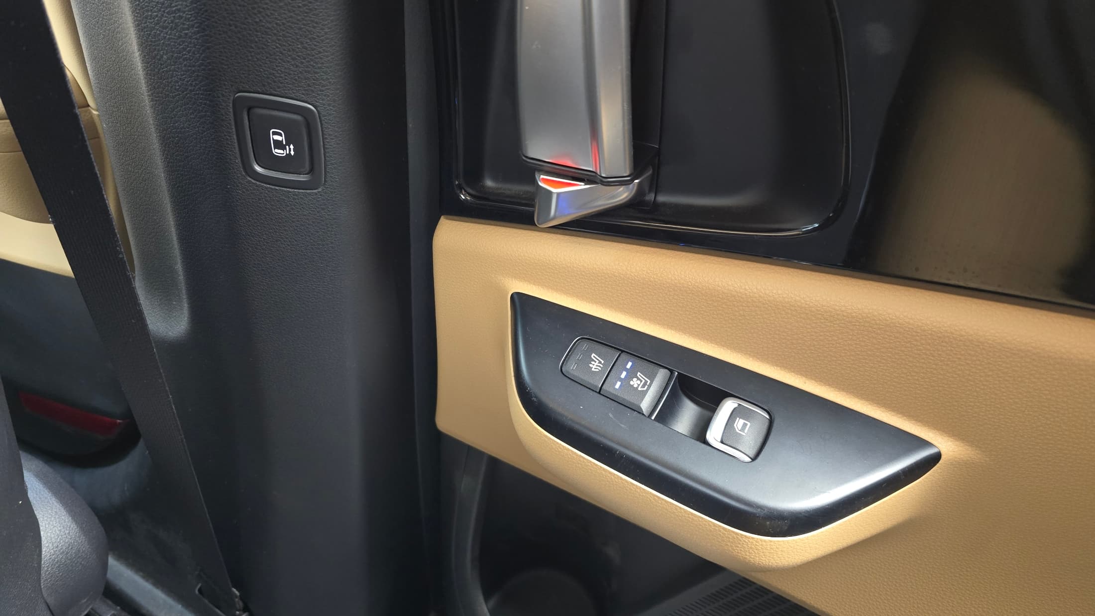 Kia Carnival — фото 19
