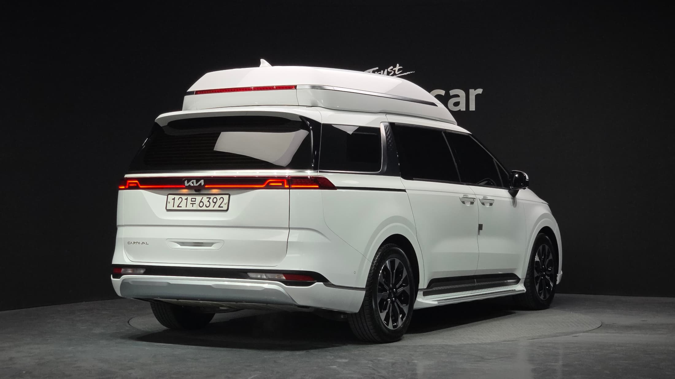 Kia Carnival — фото 2