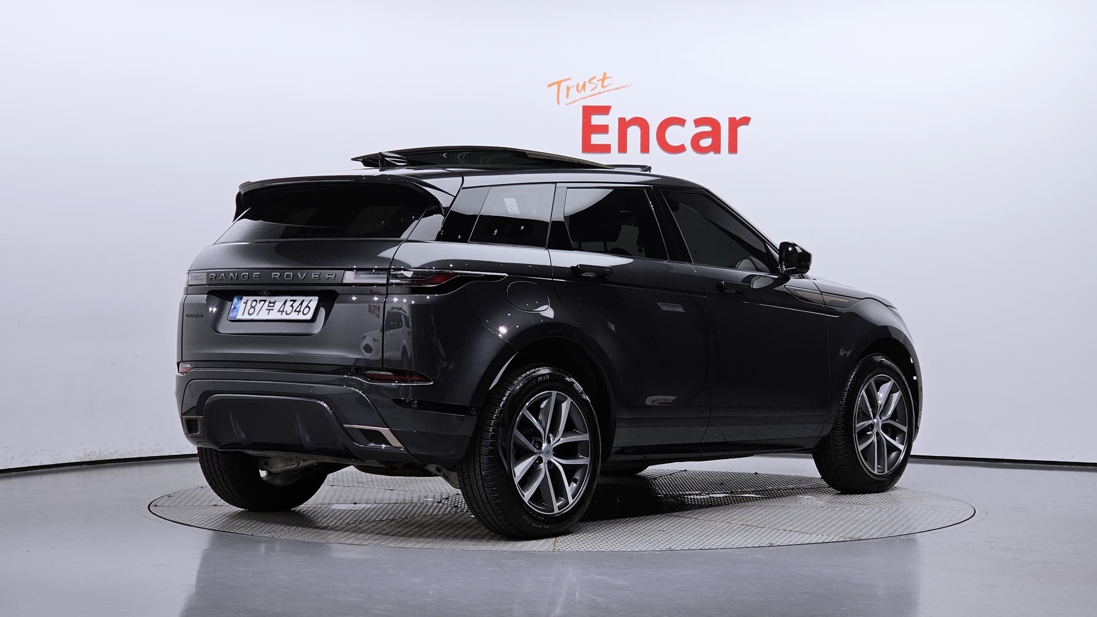 Land Rover Range Rover Evoque — фото 2