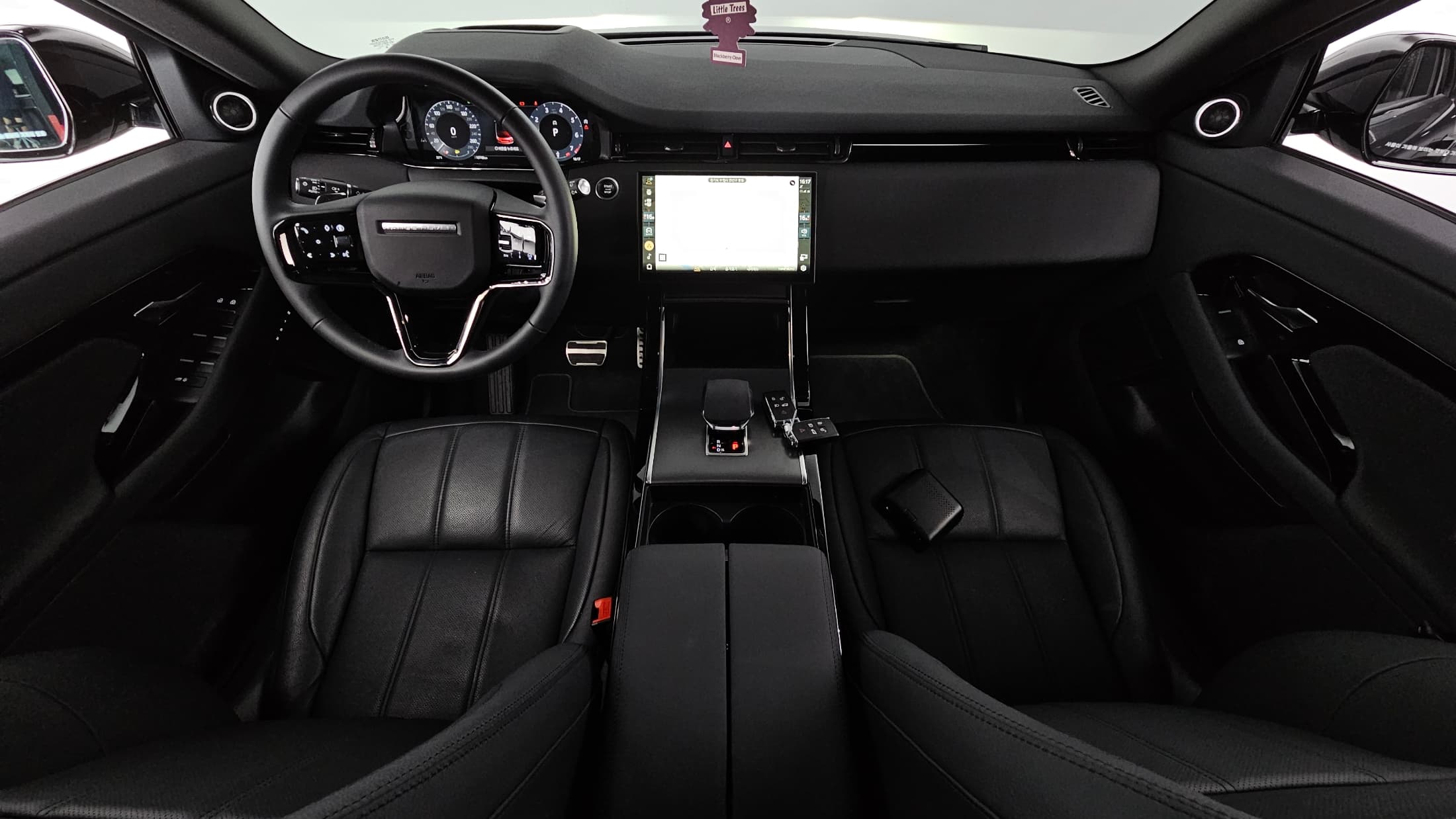 Land Rover Range Rover Evoque — фото 7