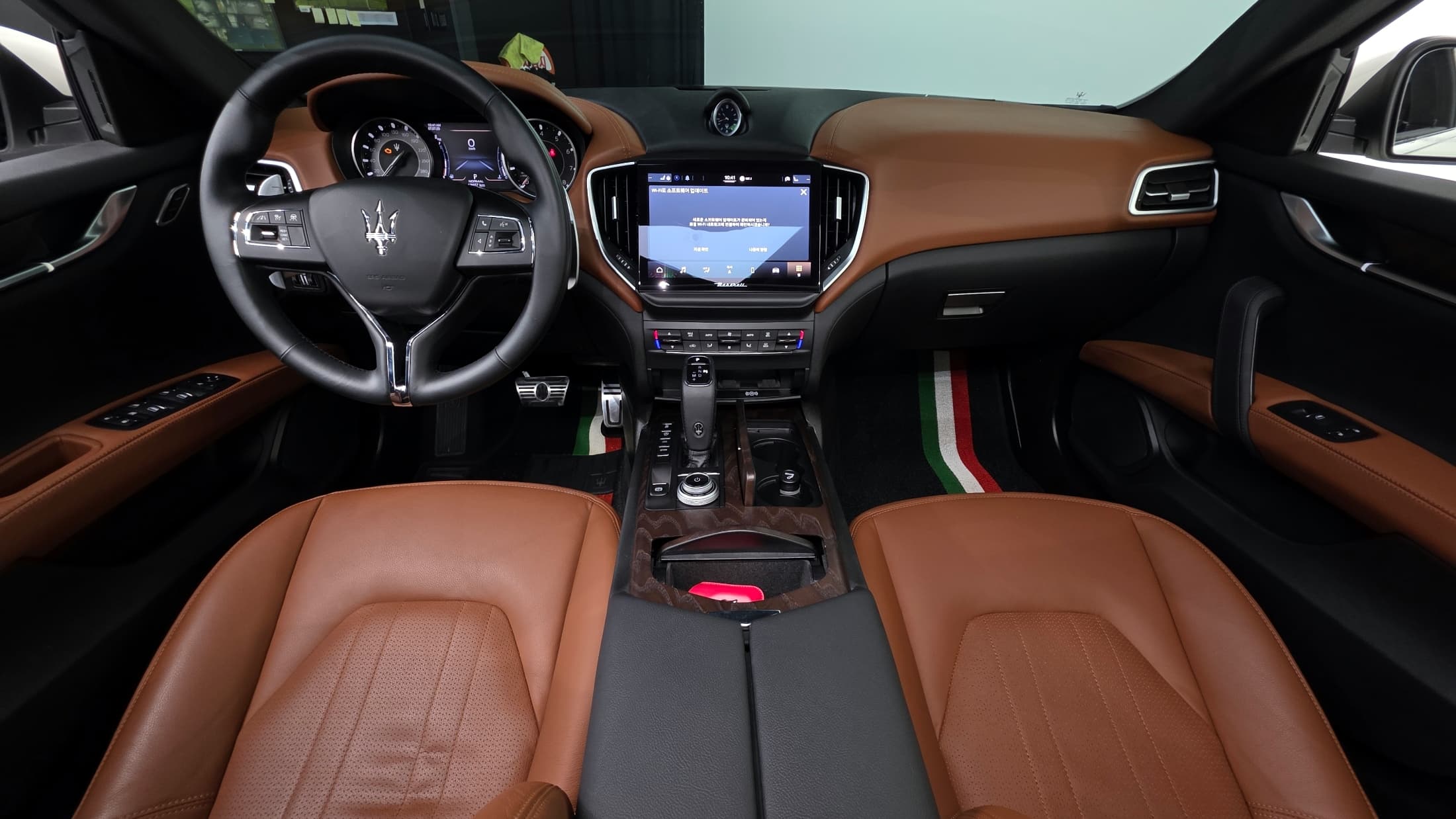 Maserati Ghibli — фото 7