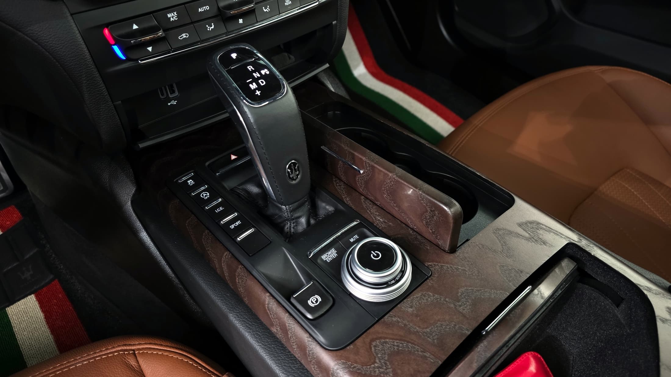 Maserati Ghibli — фото 9