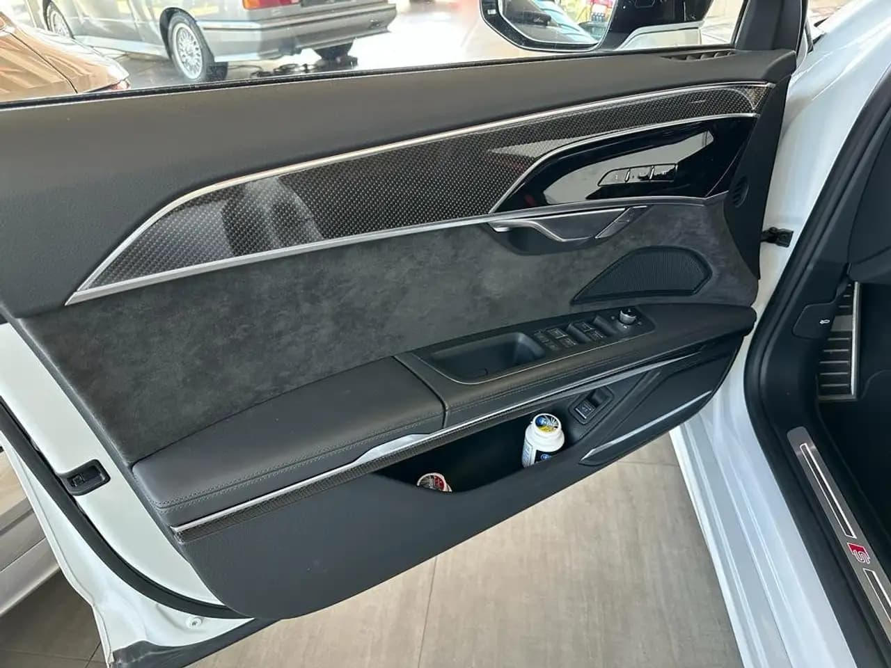 Audi S8 2021 г. 49058 км. — фото 12