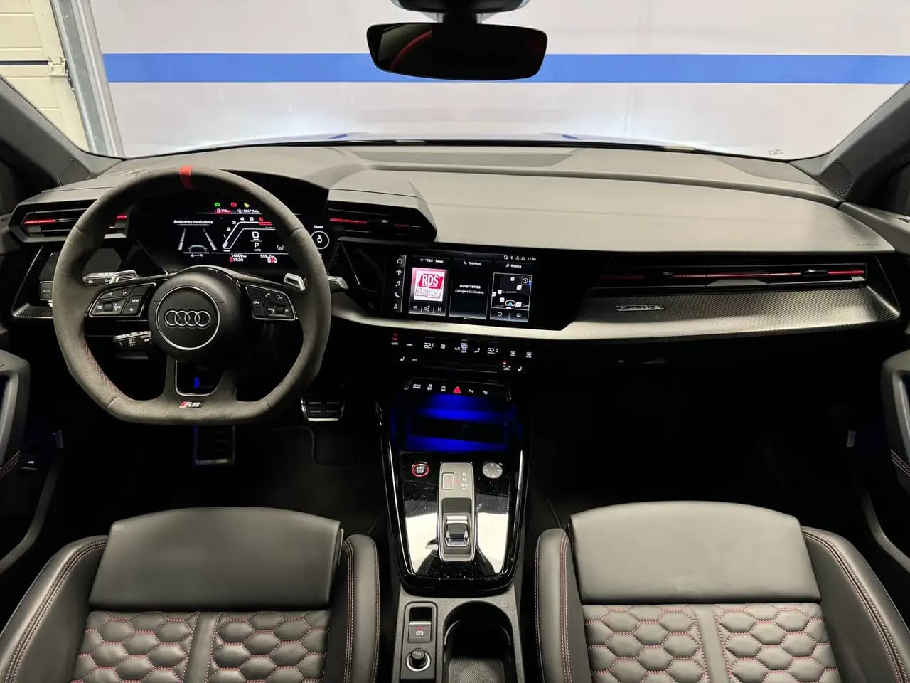 Audi RS3 2024 г. 14921 км. — фото 11