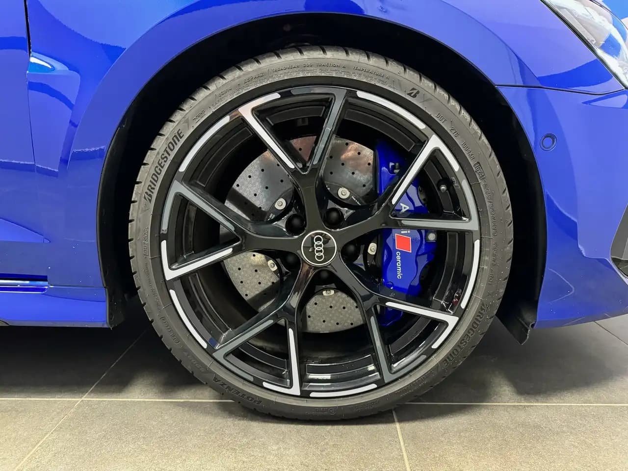 Audi RS3 2024 г. 14921 км. — фото 7