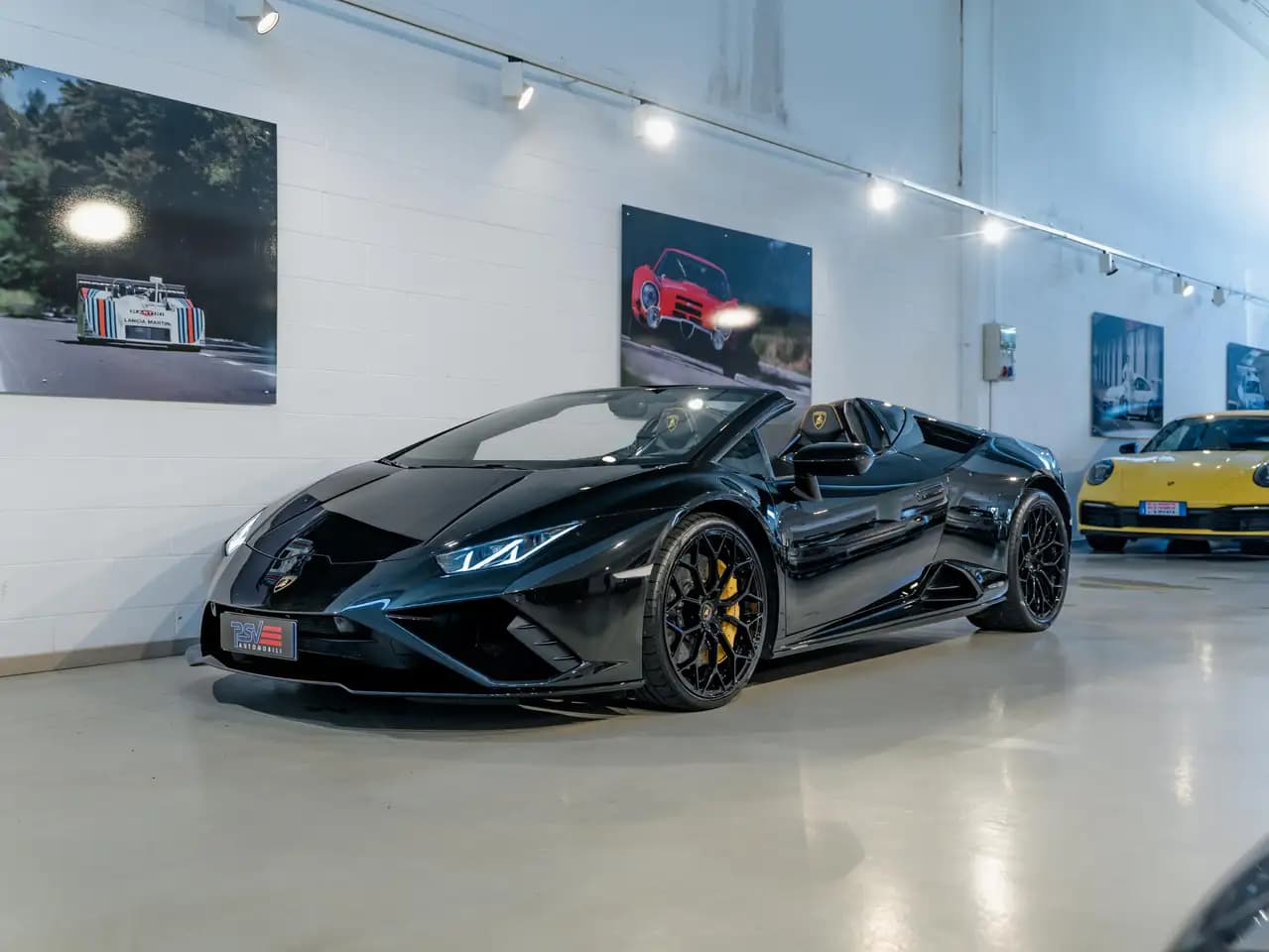 Lamborghini Huracan 2021 г. 6707 км.