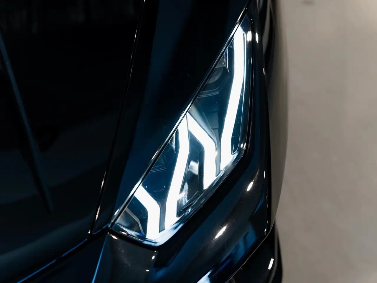 Lamborghini Huracan 2021 г. 6707 км. — фото 11