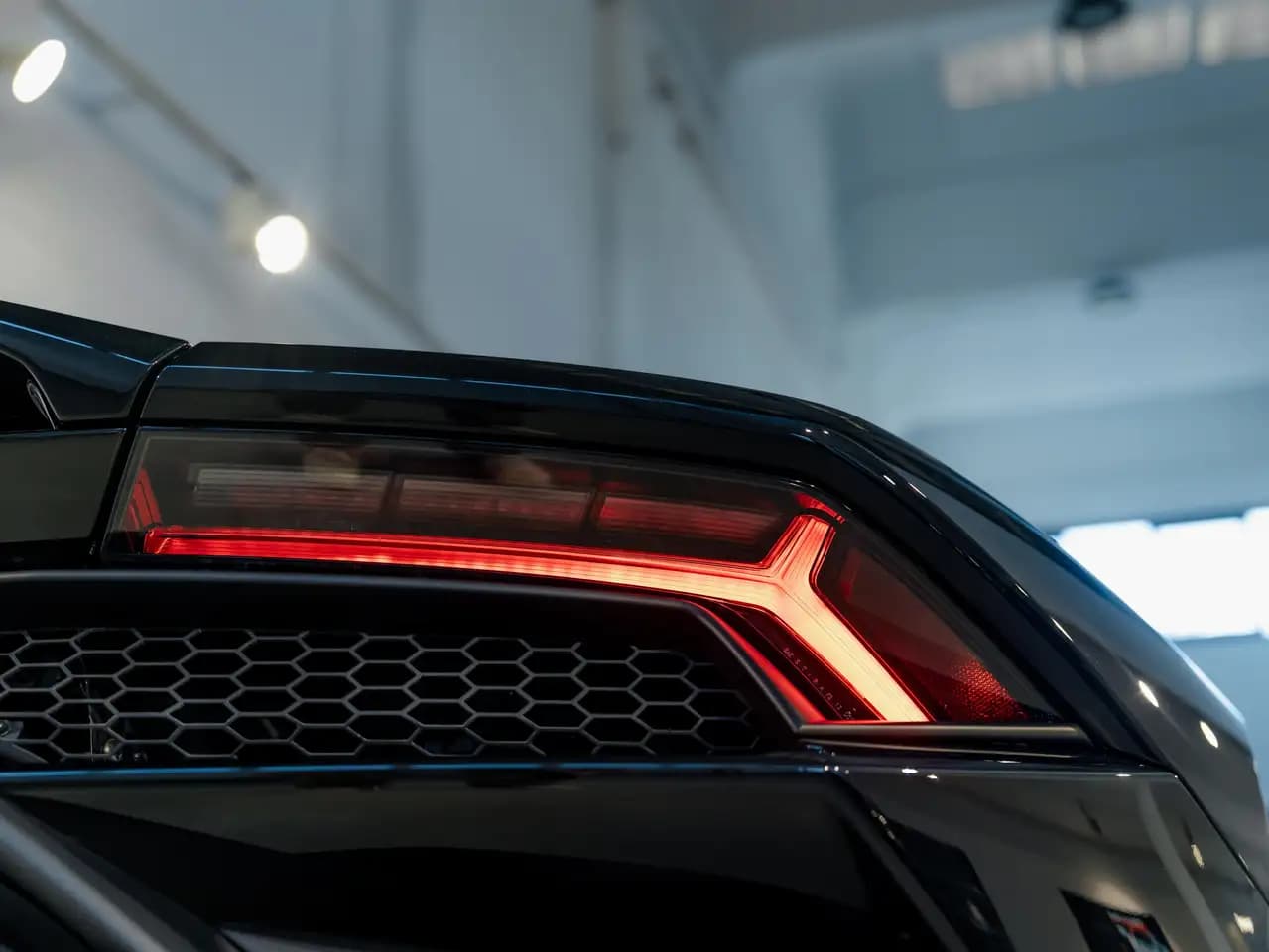 Lamborghini Huracan 2021 г. 6707 км. — фото 15