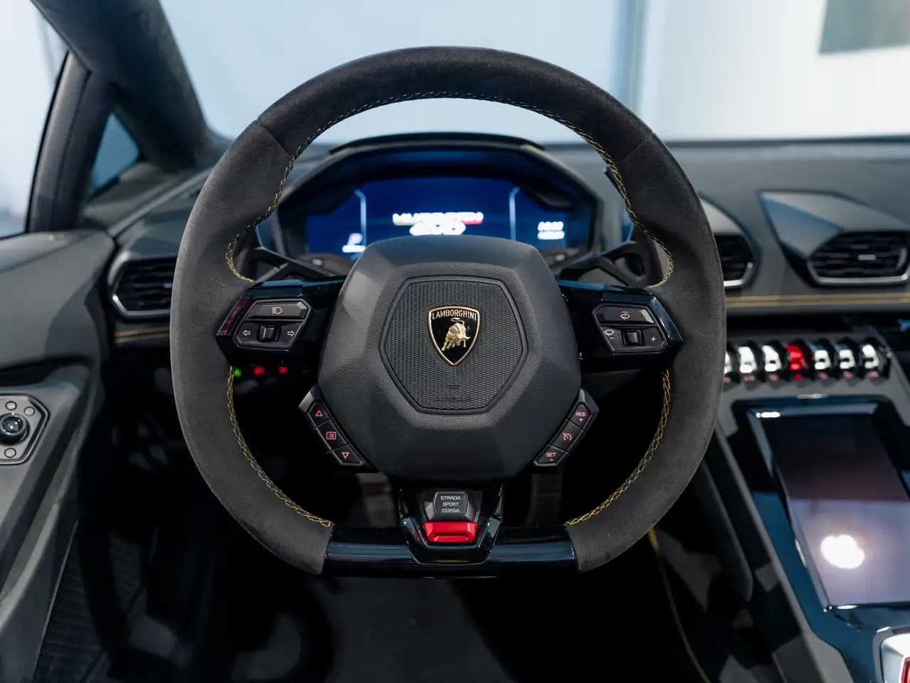 Lamborghini Huracan 2021 г. 6707 км. — фото 17