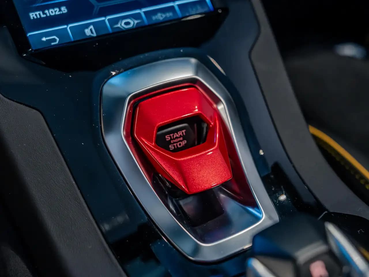 Lamborghini Huracan 2021 г. 6707 км. — фото 28