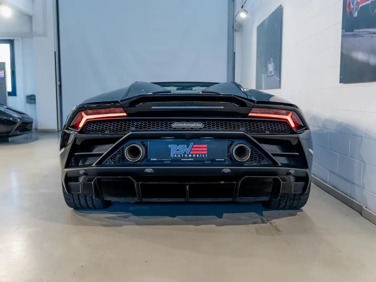 Lamborghini Huracan 2021 г. 6707 км. — фото 4