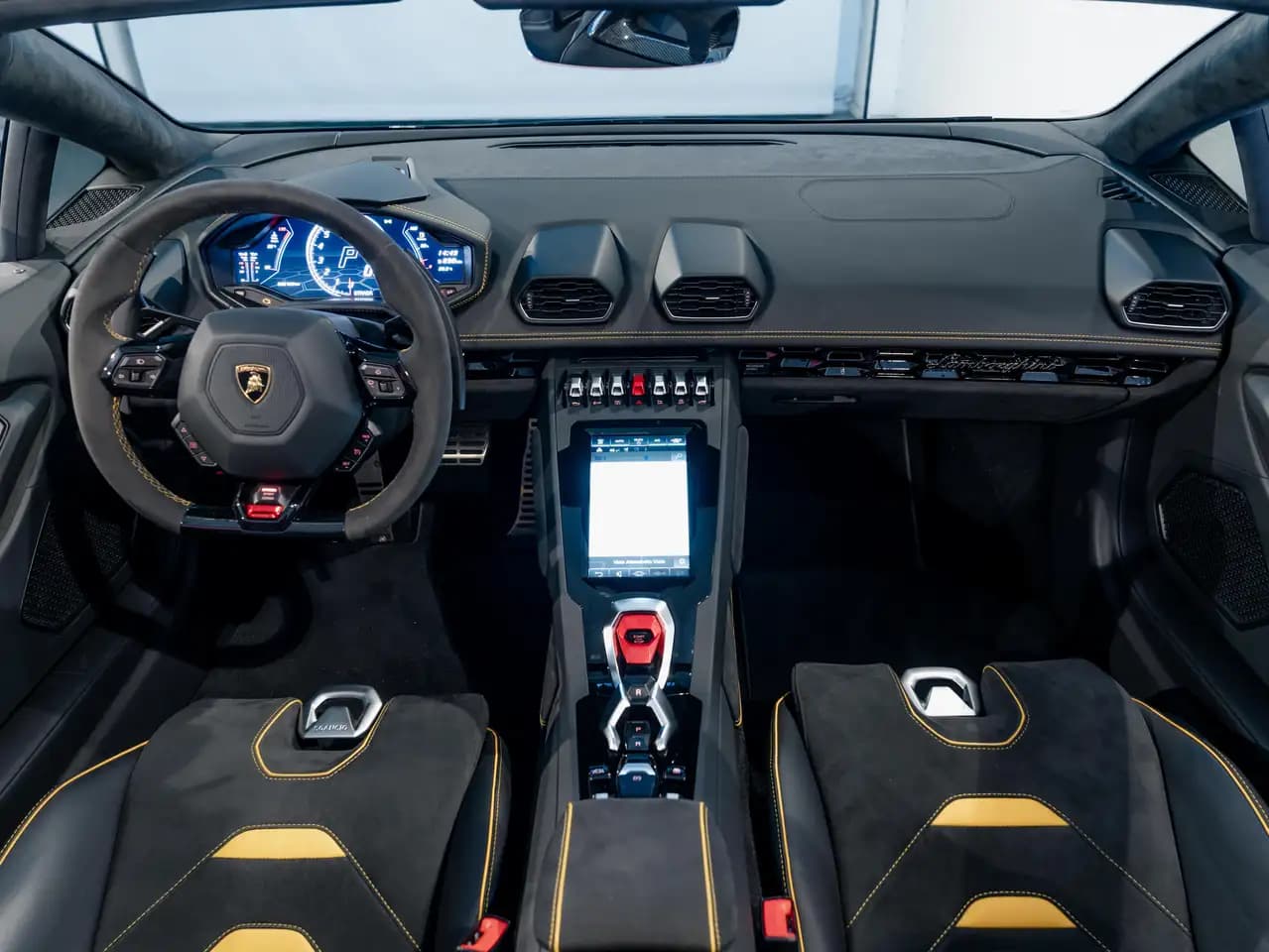 Lamborghini Huracan 2021 г. 6707 км. — фото 31