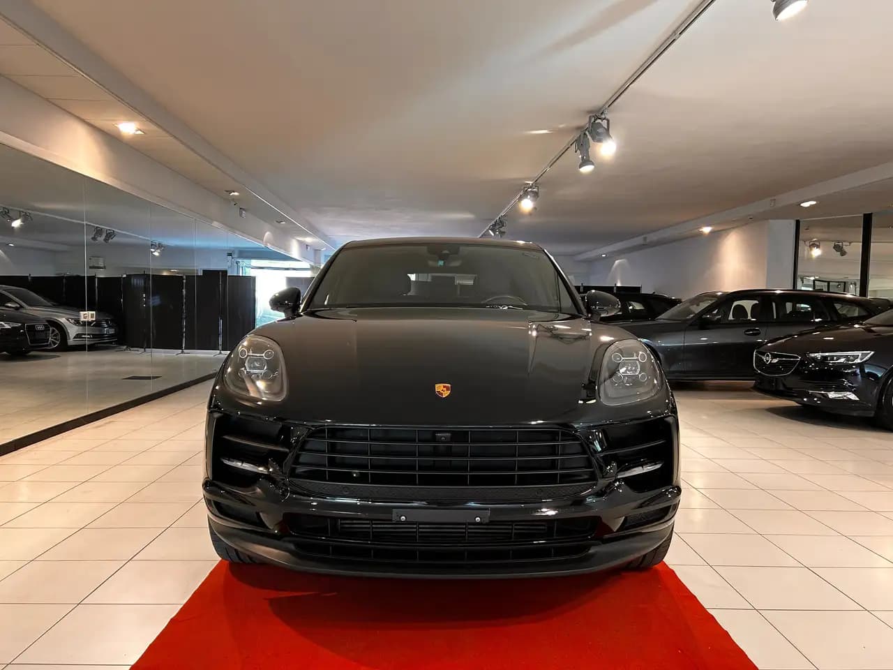 Porsche Macan 2021 г. 59100 км. — фото 2