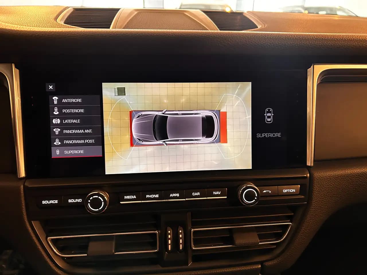 Porsche Macan 2021 г. 59100 км. — фото 12