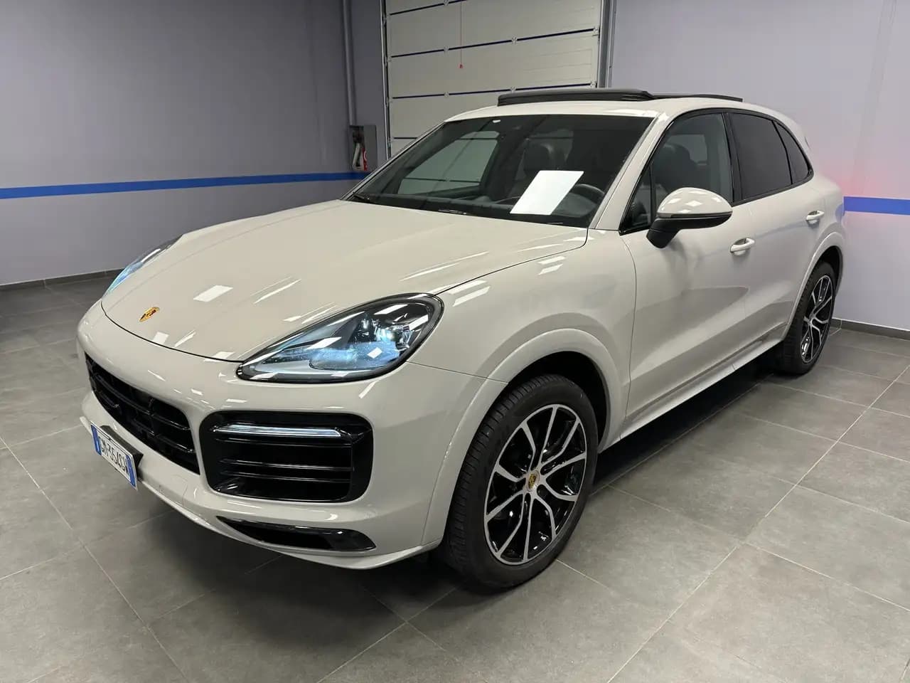 Porsche Cayenne Coupe 2023 г. 25943 км. — фото 3