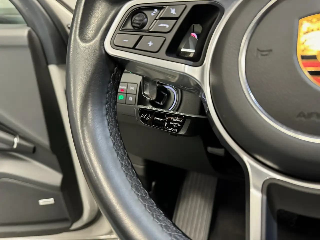 Porsche Cayenne Coupe 2023 г. 25943 км. — фото 22
