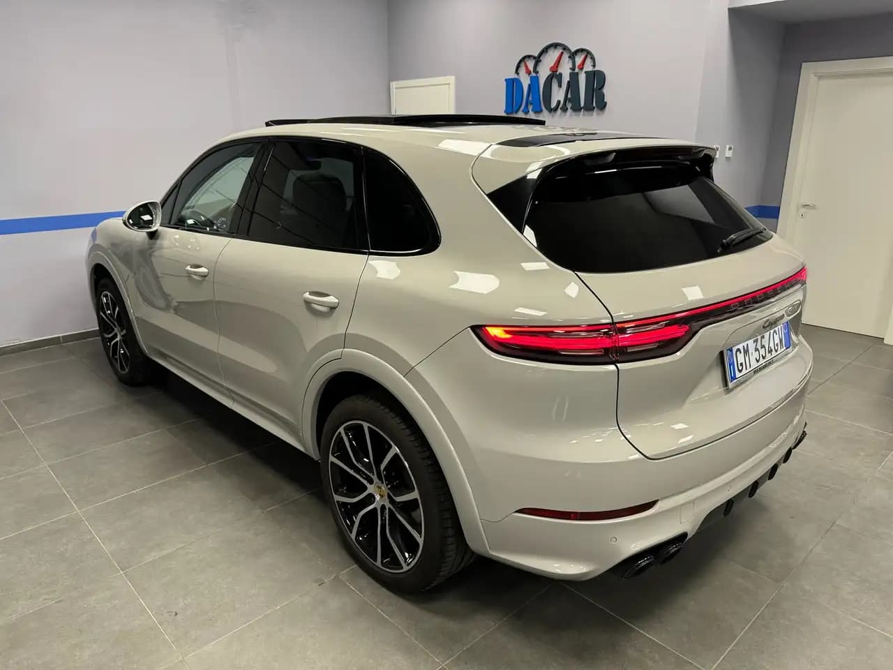 Porsche Cayenne Coupe 2023 г. 25943 км. — фото 4