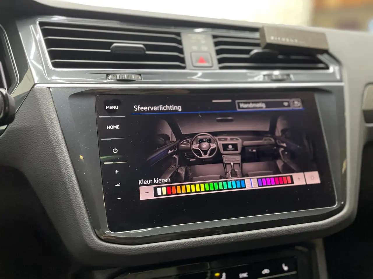 Volkswagen Tiguan R 2021 г. 53778 км. — фото 33