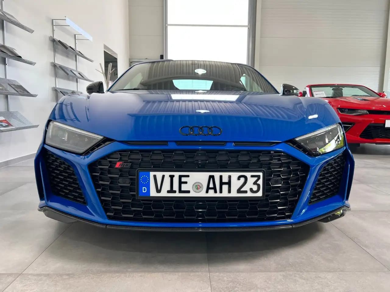Audi R8 2021 г. 2995 км. — фото 2