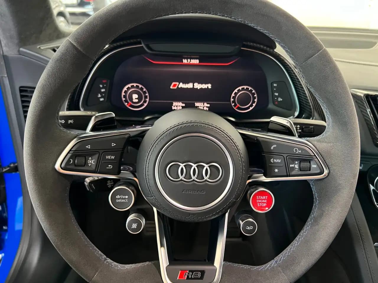 Audi R8 2021 г. 2995 км. — фото 11