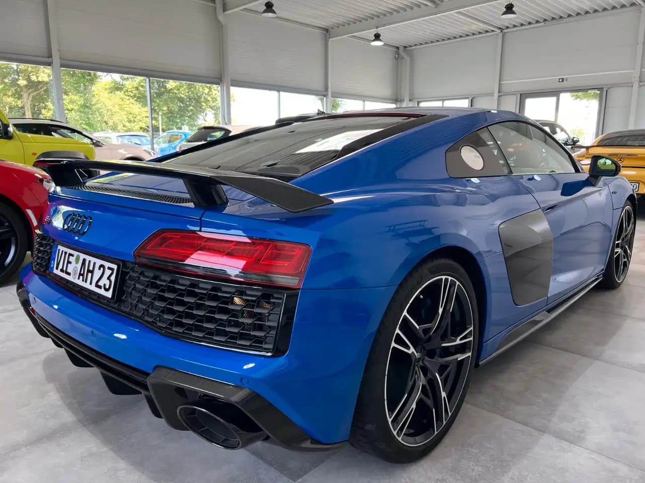 Audi R8 2021 г. 2995 км. — фото 4