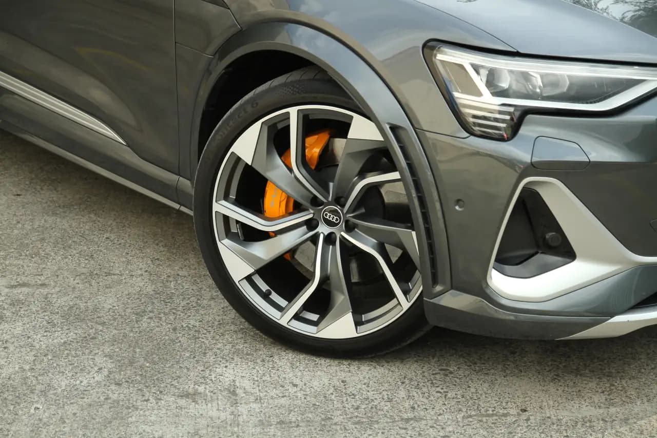 Audi e-tron S Sportback 2021 г. 35143 км. — фото 16