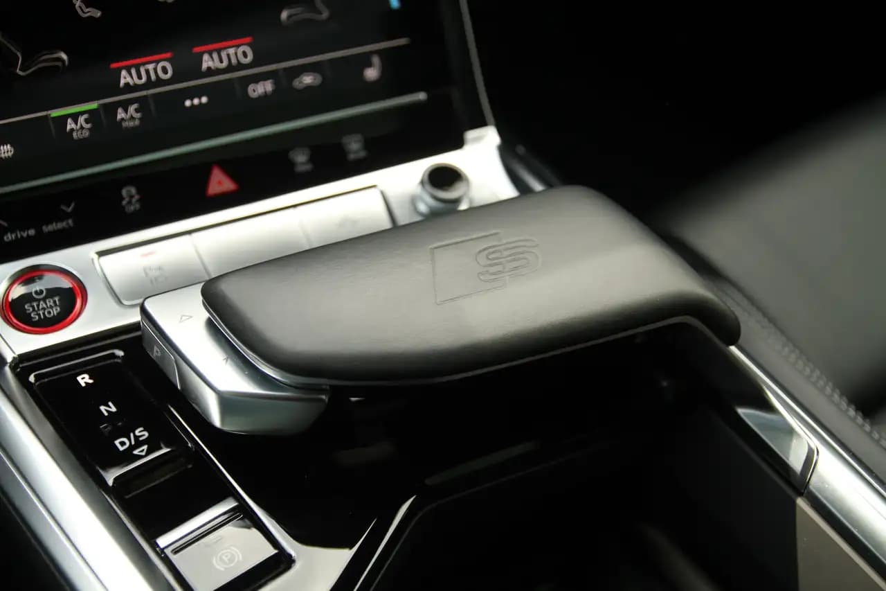 Audi e-tron S Sportback 2021 г. 35143 км. — фото 19