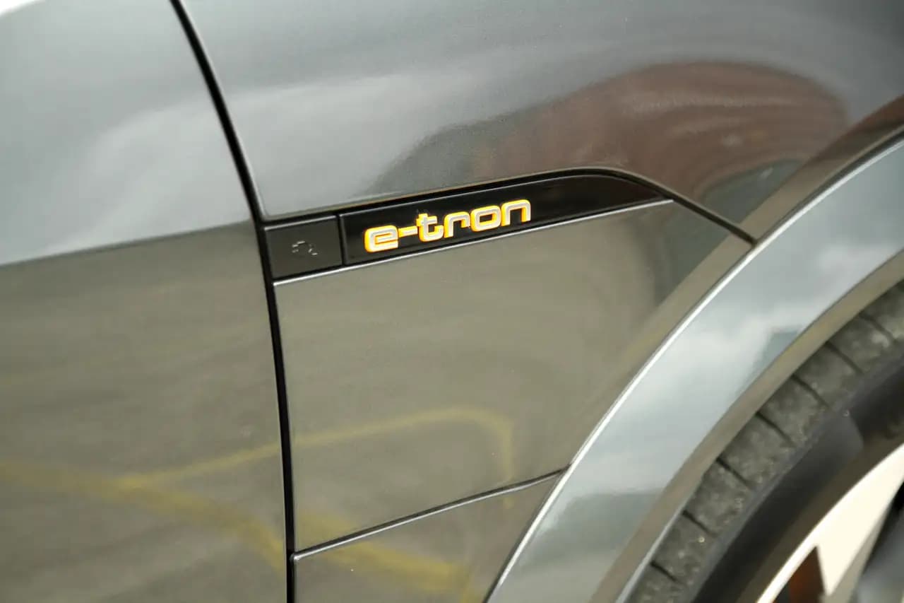 Audi e-tron S Sportback 2021 г. 35143 км. — фото 23