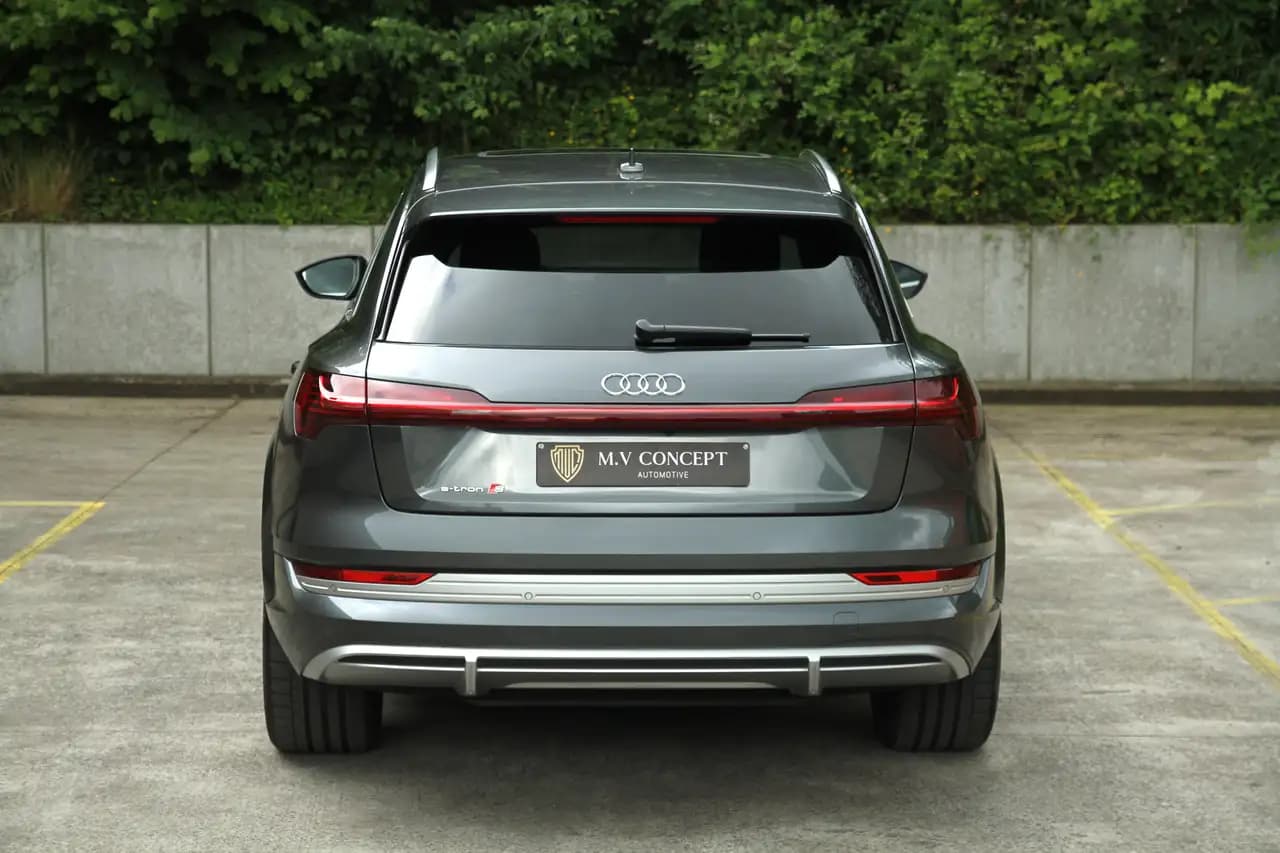 Audi e-tron S Sportback 2021 г. 35143 км. — фото 4
