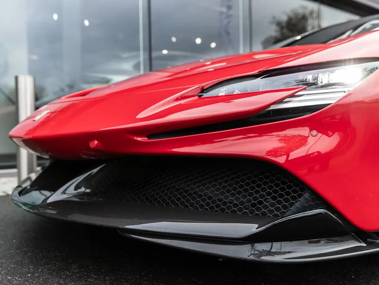 Ferrari SF90 Stradale 2021 г. 14991 км. — фото 14