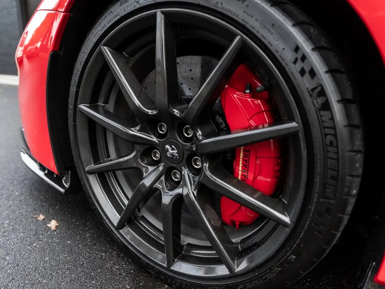 Ferrari SF90 Stradale 2021 г. 14991 км. — фото 15