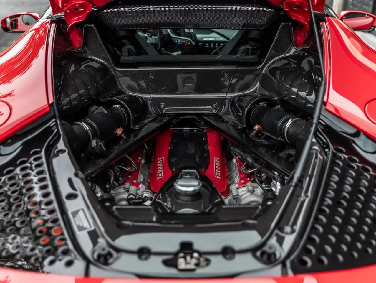 Ferrari SF90 Stradale 2021 г. 14991 км. — фото 20
