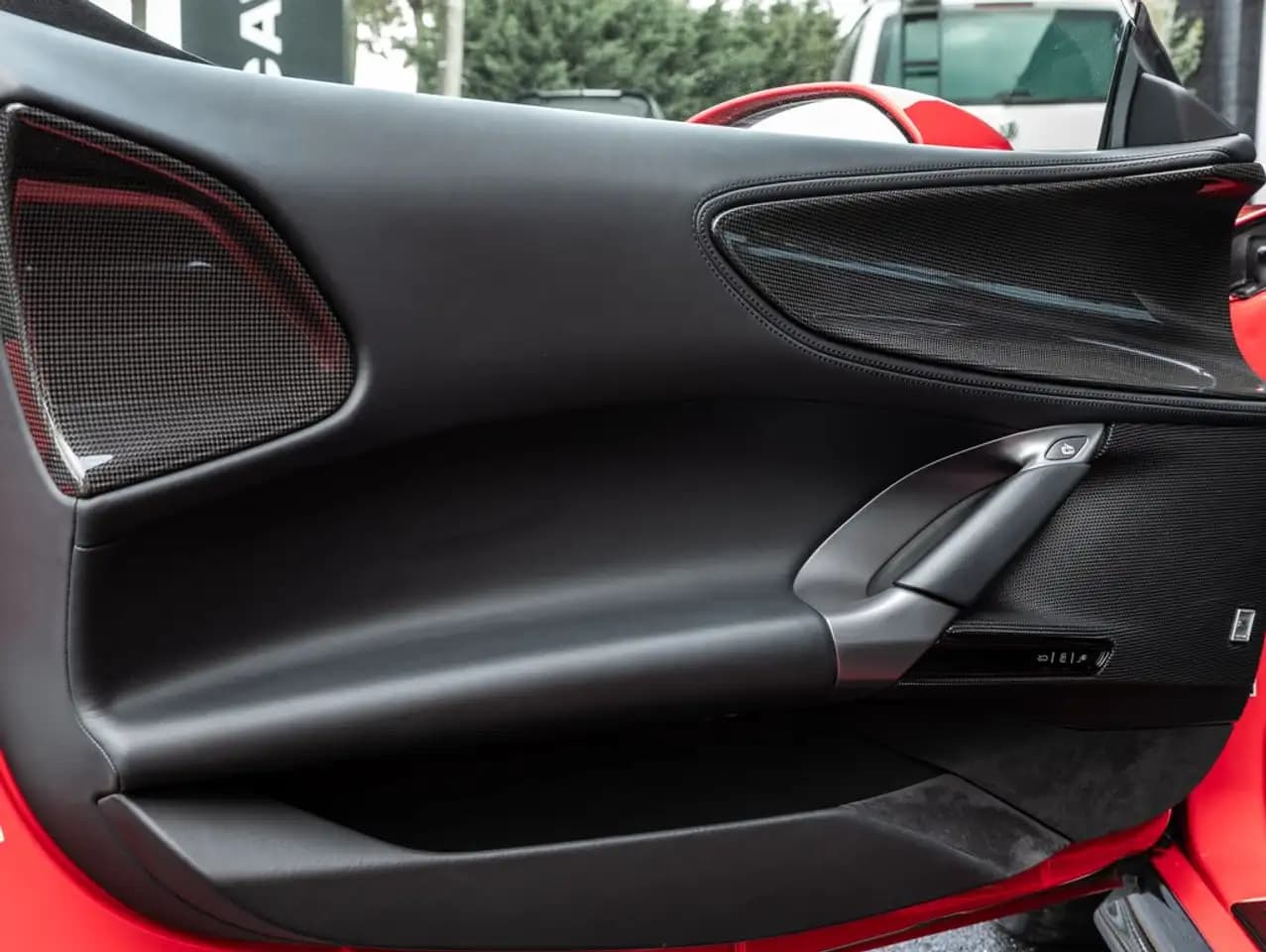 Ferrari SF90 Stradale 2021 г. 14991 км. — фото 26