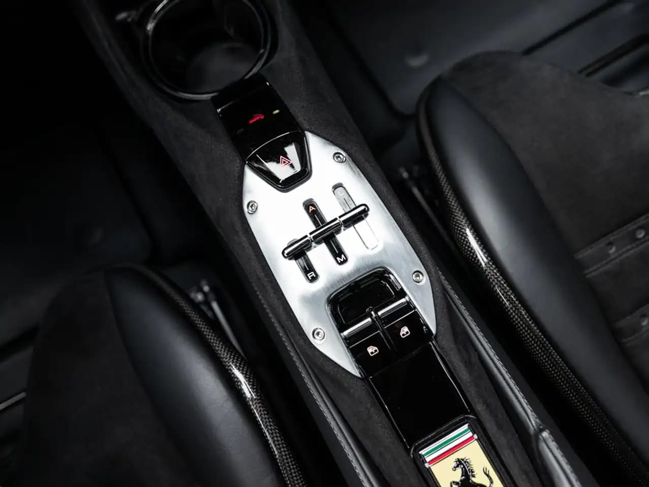 Ferrari SF90 Stradale 2021 г. 14991 км. — фото 47